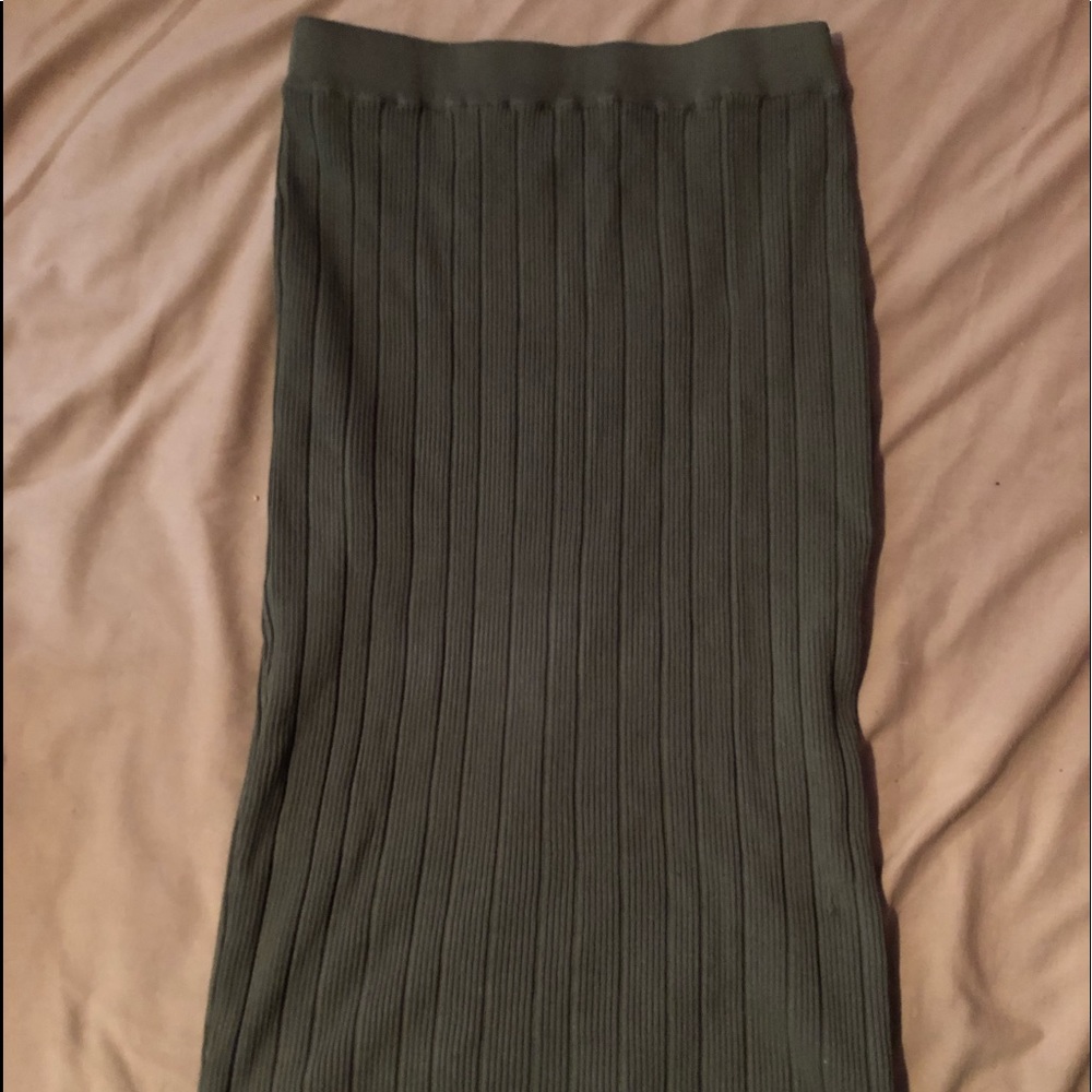 Long maxi stretchy skirt